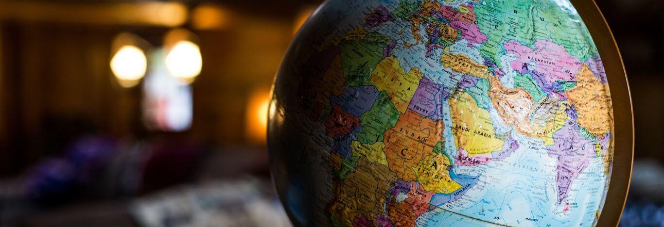 globo terrestre para ilustrar o conteúdo sobre geografia enem